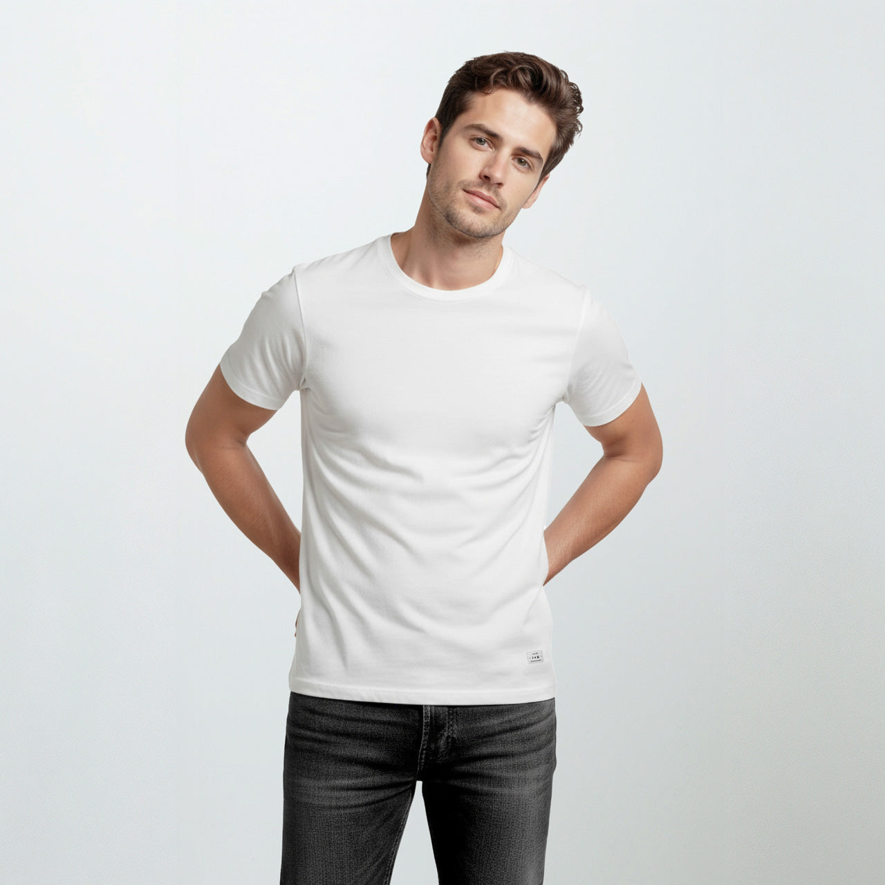 PURE WHITE